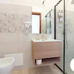 La Pavoncella Bed and Breakfast Οριστάνο