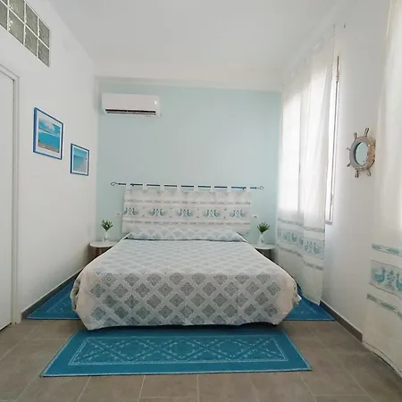 לינה וארוחת בוקר La Pavoncella אוריסטאנו